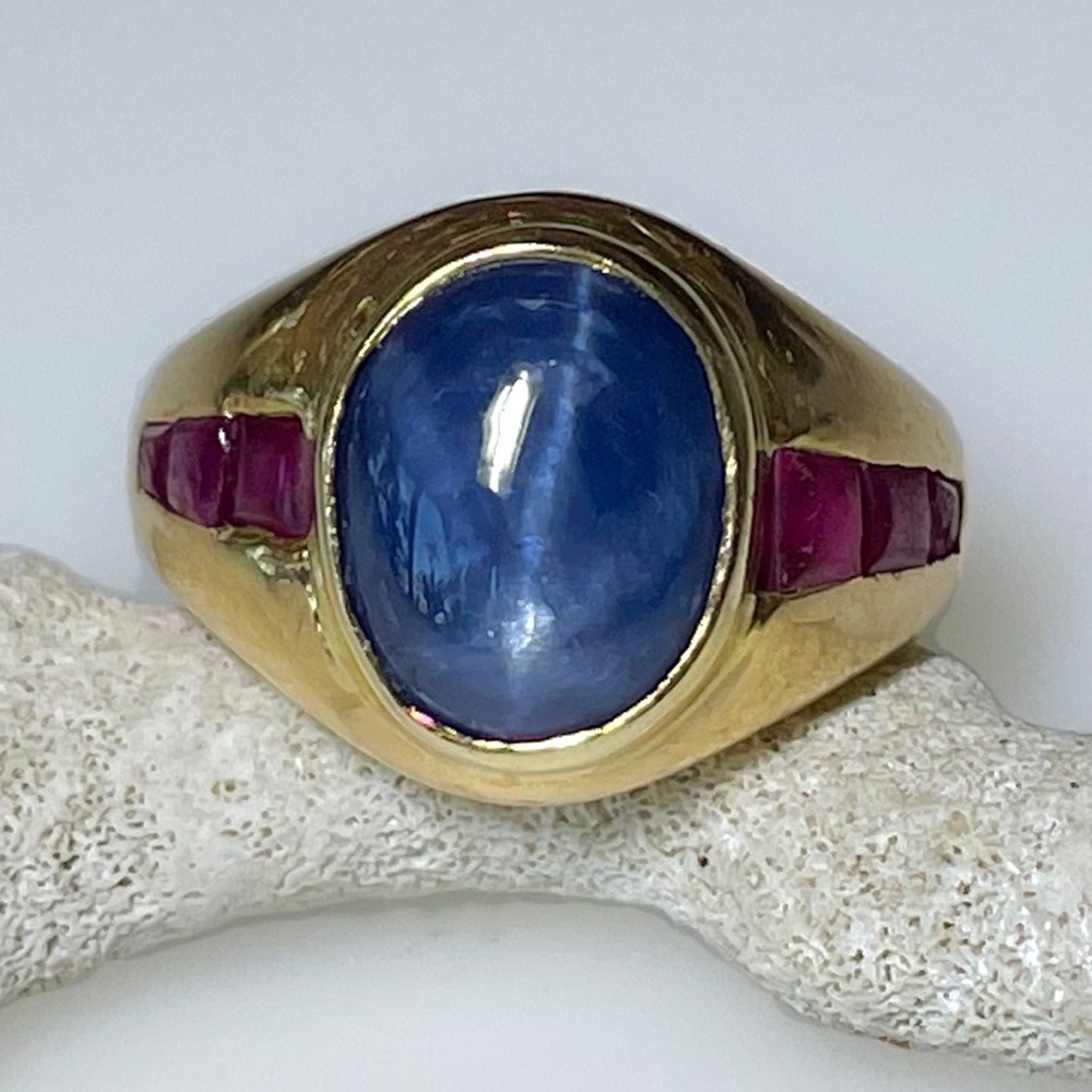 SOLD** 14k Natural Star Sapphire Ruby Ring 6.3g